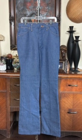 Vintage 1970s Bootcut Wrangler Blue Jeans. Dead Stock.