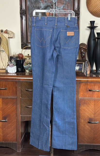 Vintage 1970s Bootcut Wrangler Blue Jeans. Dead Stock.